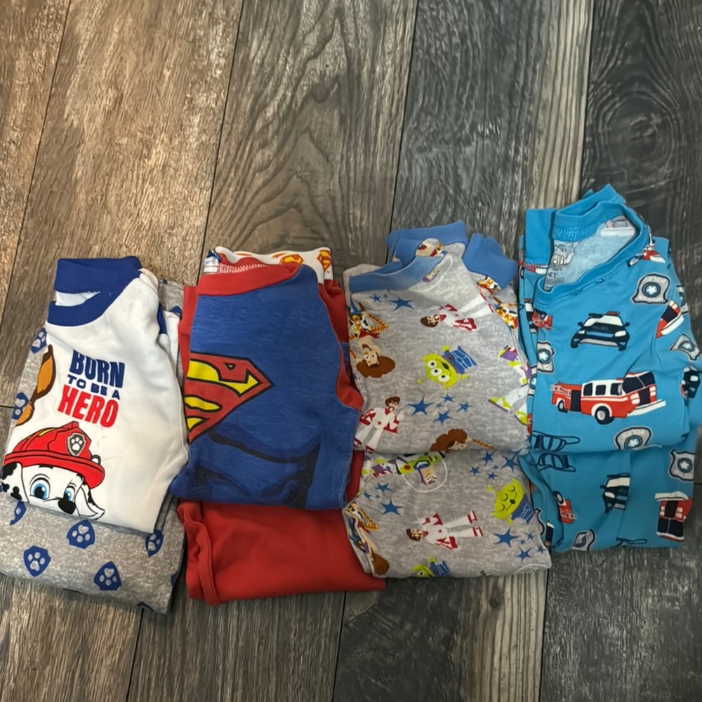 Kids Pajamas Set